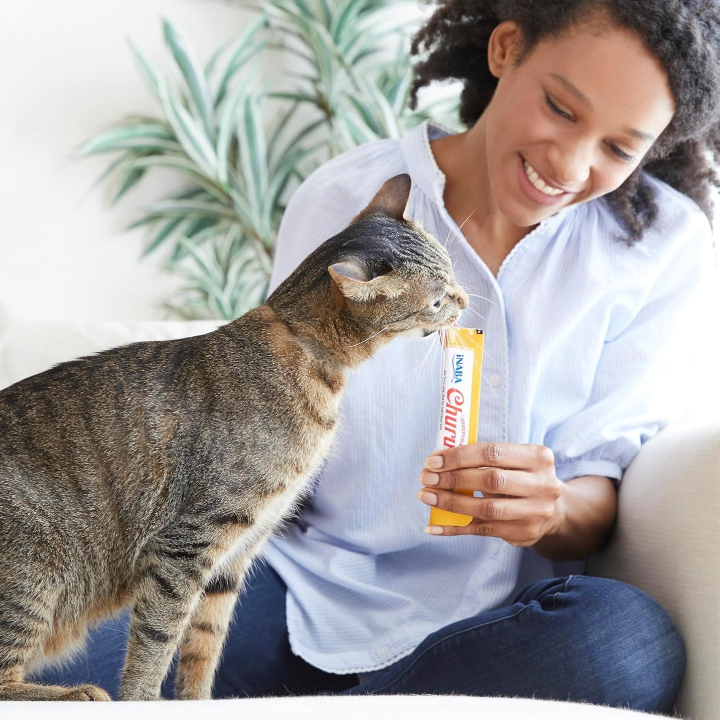 INABA Churu Cat Treats, Grain-Free, Lickable, Squeezable Creamy Pur? Cat Treat/Topper with Vitamin E & Taurine, 0.5 Ounces Each Tube, 50 Tubes, Tuna & Chicken Variety